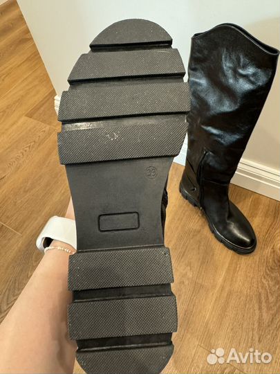 Сапоги женские новые 39