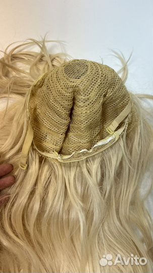 Парик женский