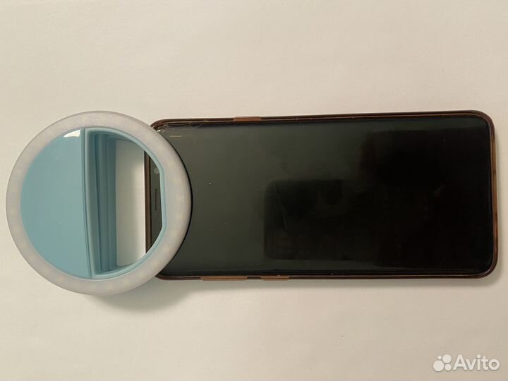 Фонарик на телефон для селфи