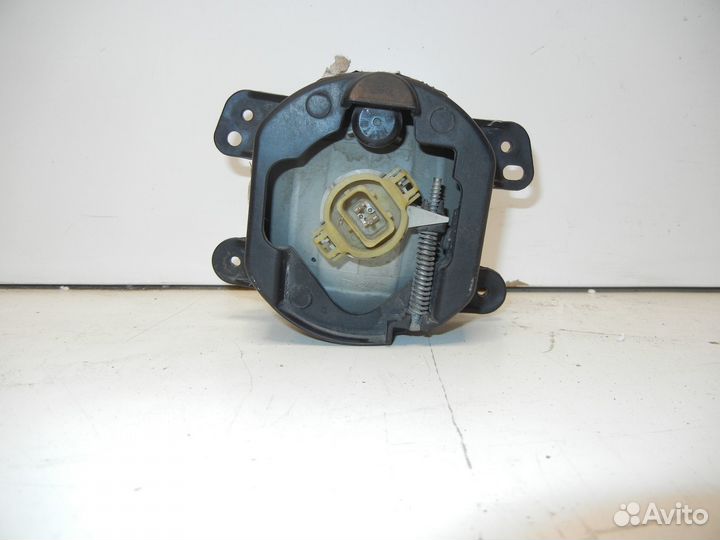 Фара противотуманная Jeep Grand Cherokee