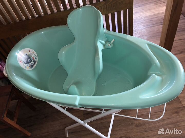 Ванна с подставкой