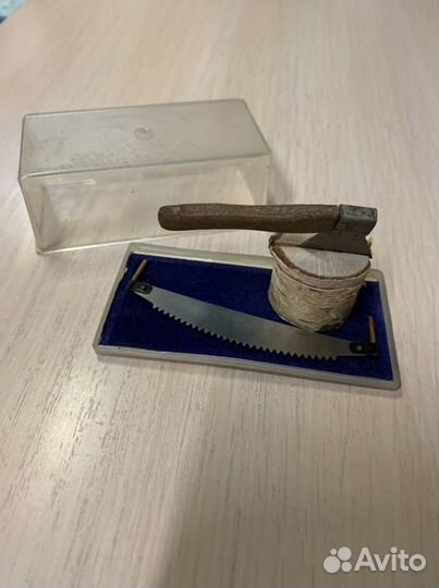 Сувенир «Пила и топор»