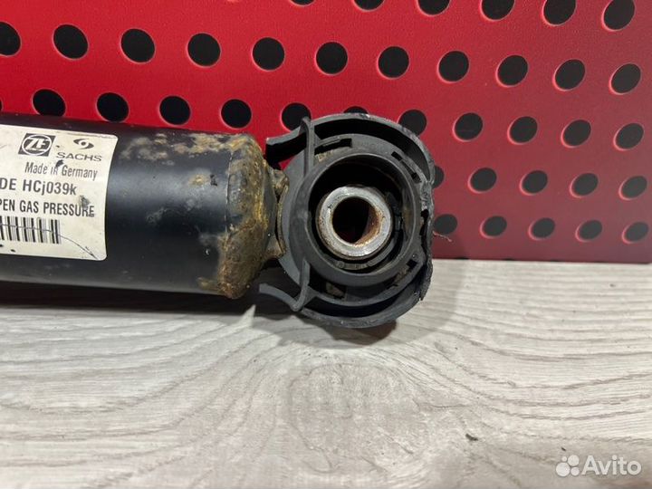 Амортизатор задний Porsche Macan 95B 2017