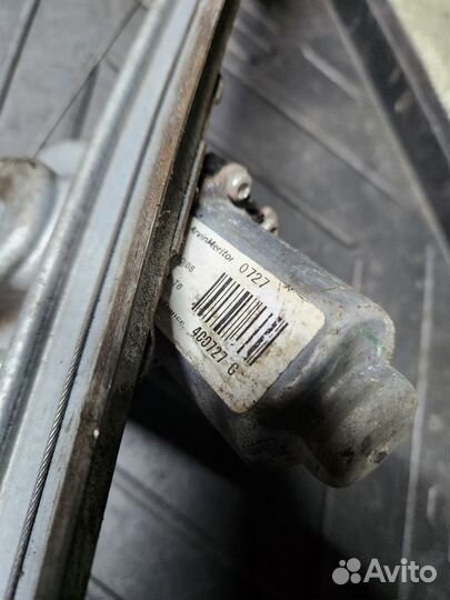 Стеклоподъемник Renault Logan 1