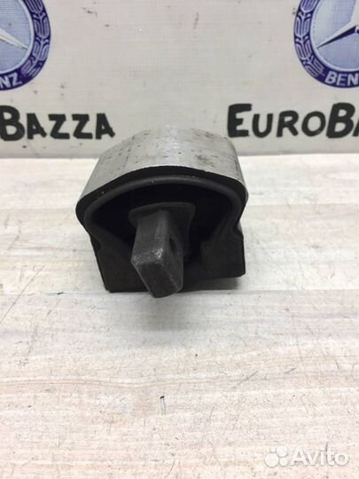 Подушка АКПП Mercedes W212