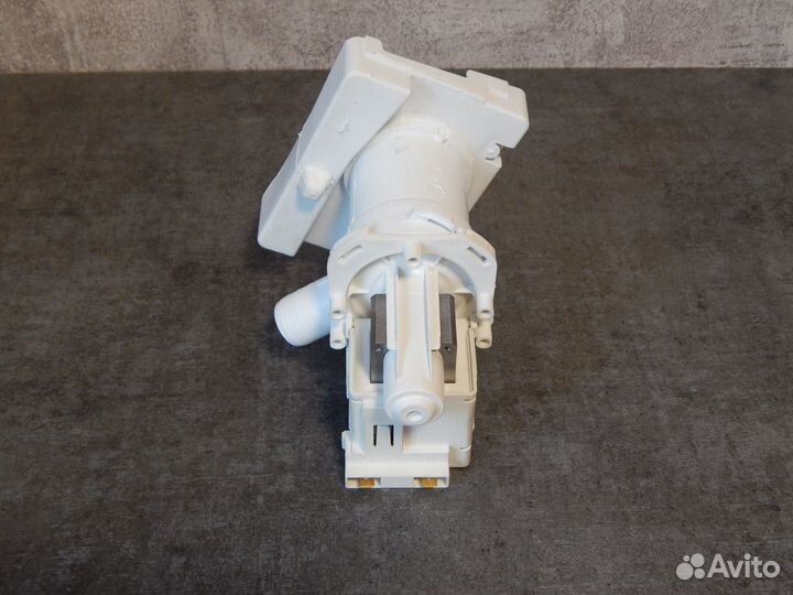 Сливной насос (помпа ) в сборе ст.машины Zanussi