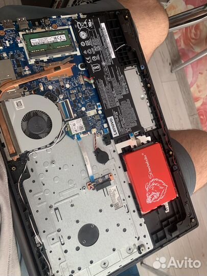 Современный тонкий Lenovo 17.3