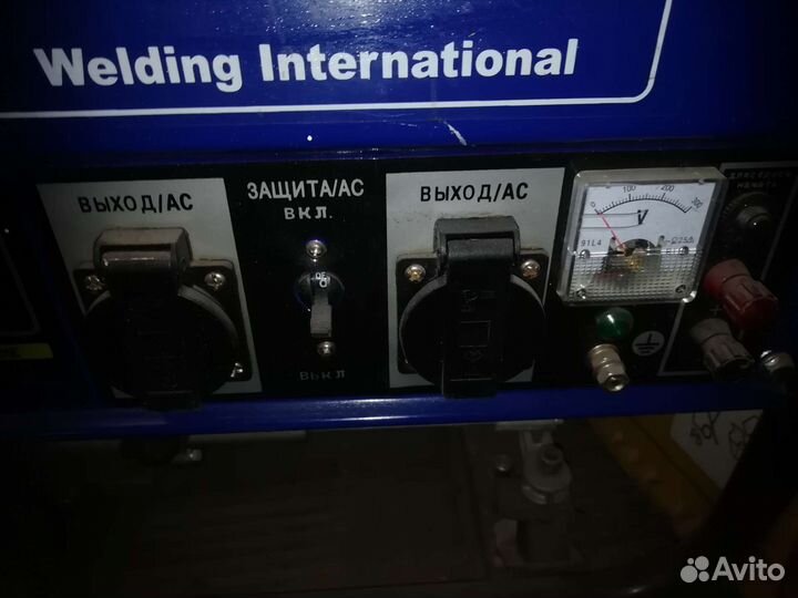 Бензиновый генератор