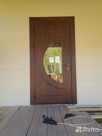 Дверь для загородного дома покрытие шпон