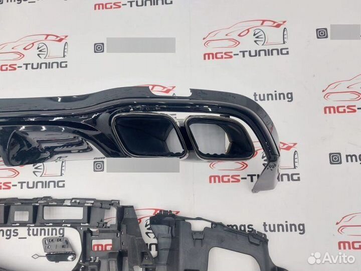 Диффузор с чёрными насадками E63s w213 Рест