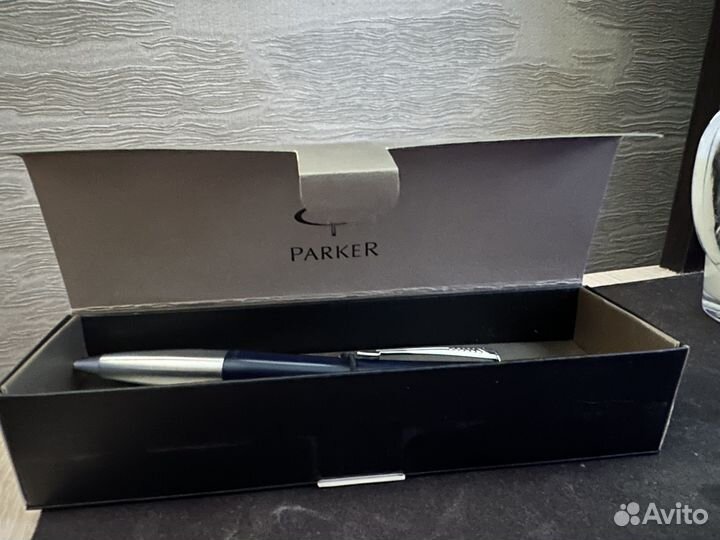Шариковая ручка Parker