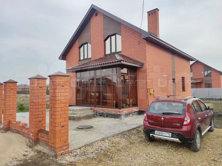 Дом 161 м² на участке 5,5 сот.