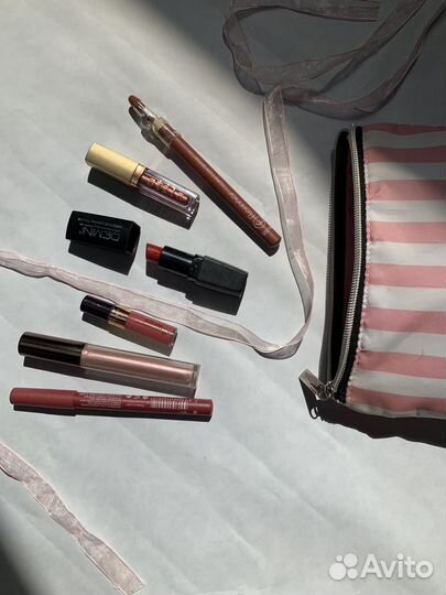 Набор косметики пакетом