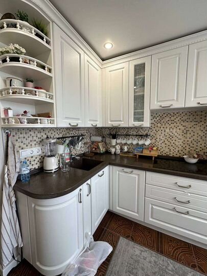 4-к. квартира, 79 м², 6/9 эт.