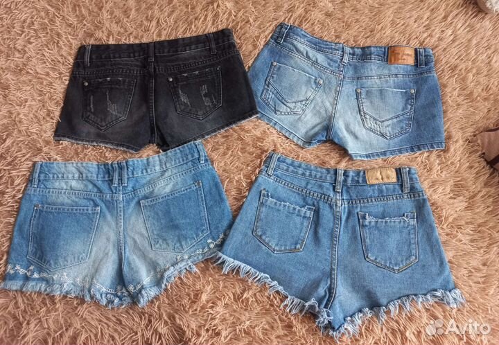Шорты разные р 42