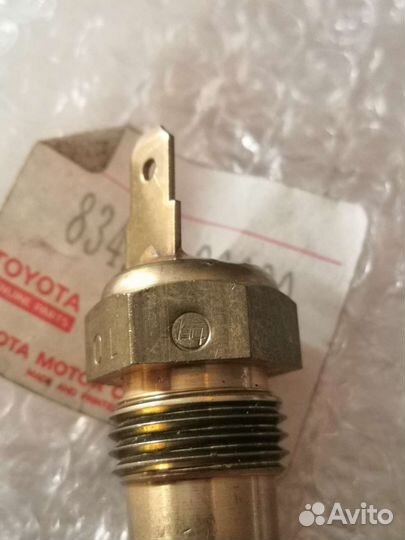 Датчик температуры охлаждающей жидкости Toyota