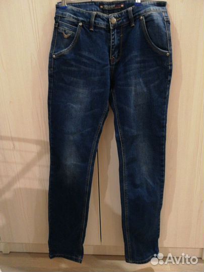 Джинсы