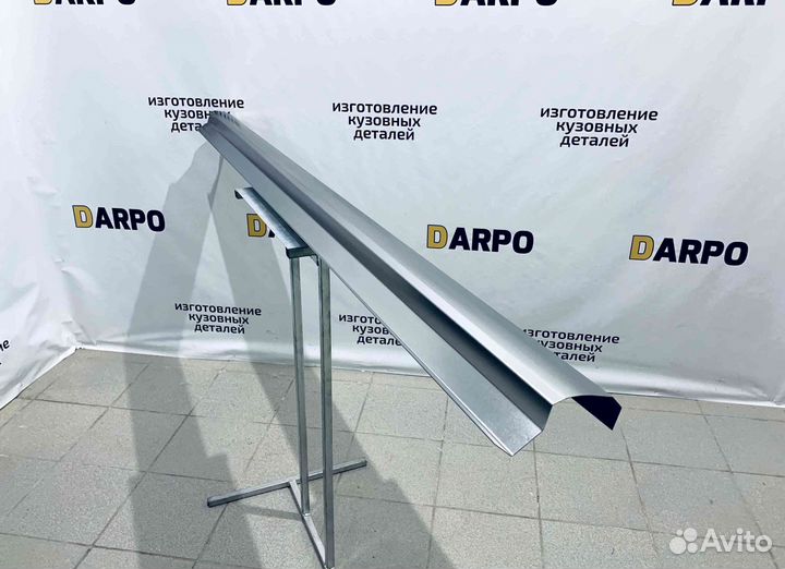 Пороги для Toyota Corolla 150 2006-2013 (E150)