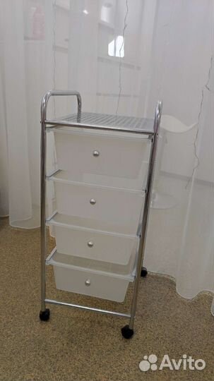 Тележка этажерка косметологическая