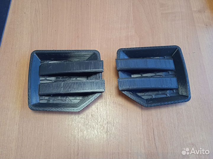 Land Rover Freelander 2 заглушки противотуманки