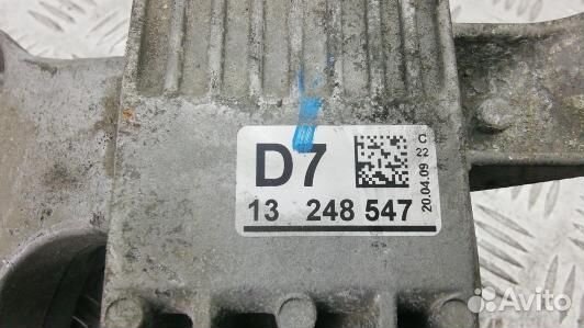 Подушка двигателя дизельная chevrolet cruze J300