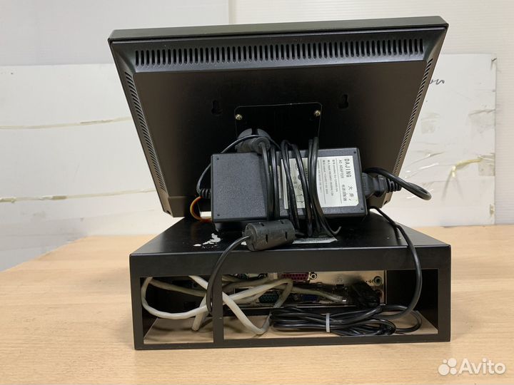 Монитор с процессором R-Keeper