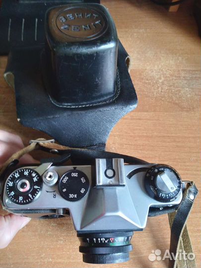 Фотоаппараты зенит ет и polaroid
