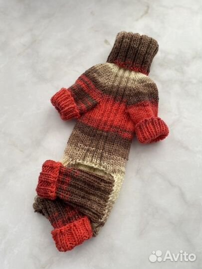 Комбинезон для маленькой собаки