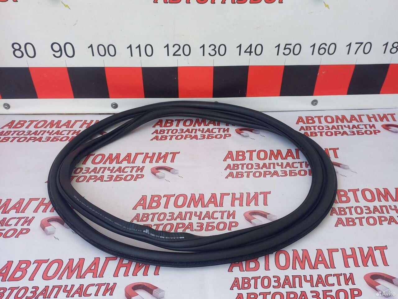 Уплотнитель двери задней левой Шкода Кодиак 16-23