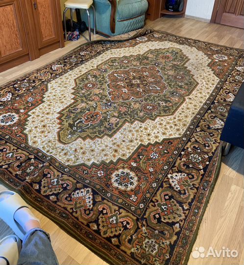 Ковры и ковровые дорожки