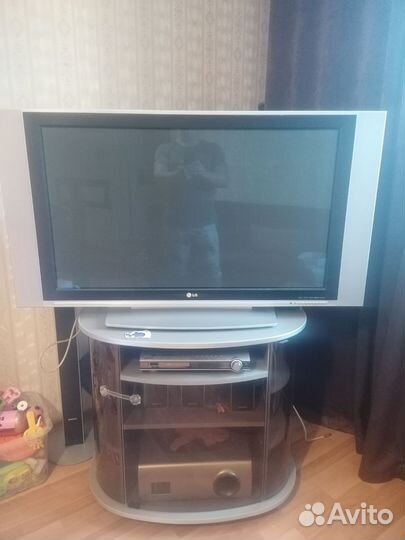 Тумба под тв