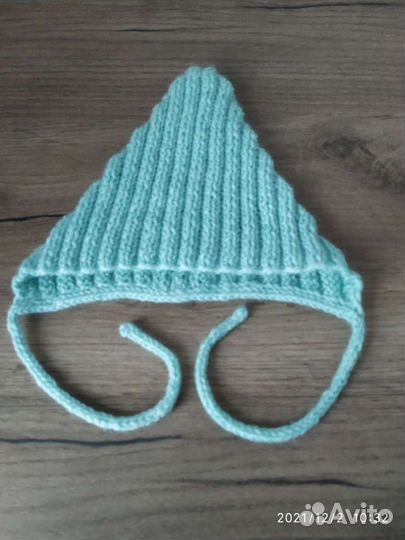 Шапочка вязаная бесшовная