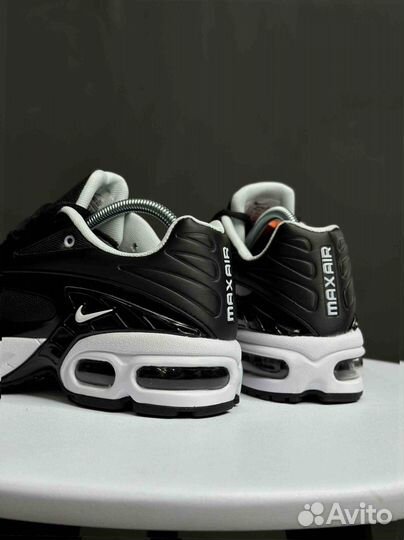 Кроссовки Nike Air Max Tn Plus black and white