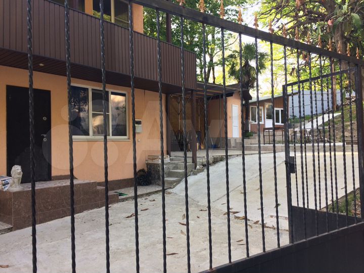 Комната 20 м², 1/2 эт.