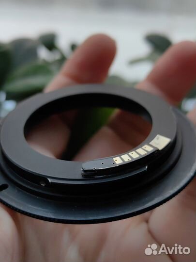 Фото переходник M42-EOS для Canon с чипом