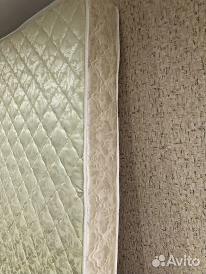 Матрас 180х200
