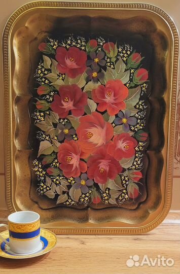 Подносы с росписью ручной работы