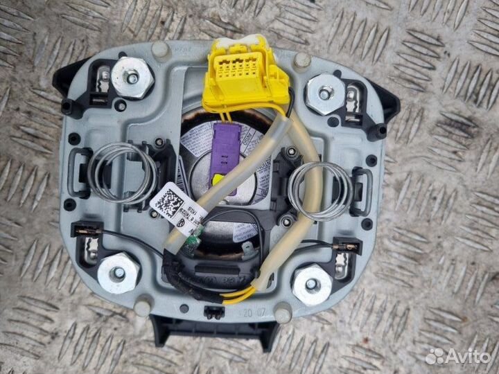 Руль Volkswagen Passat B6 2005