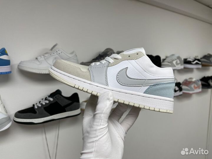 Кроссовки Nike AIr Jordan 1 low белые