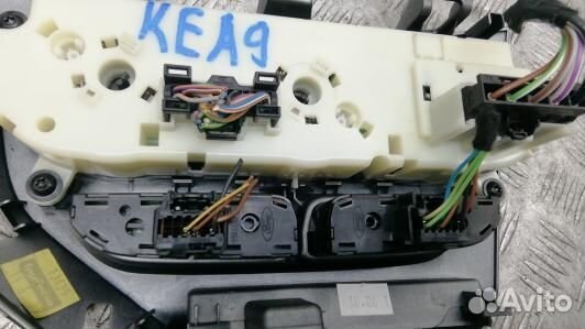 Блок управления печки и климат-контроля ford focus
