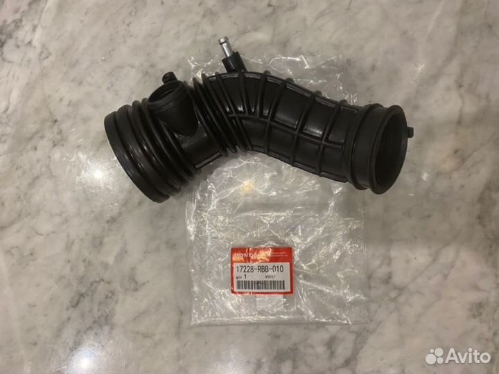 Патрубок воздушного фильтра Monda Accord CL7 2007