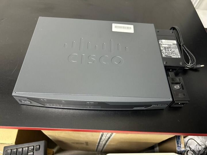 Маршрутизатор Cisco 881