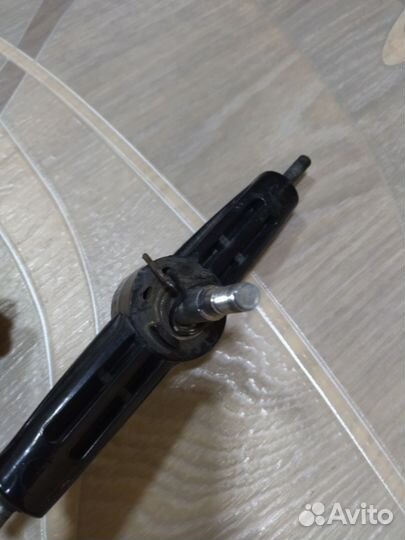 Возвратная пружина для детского самоката