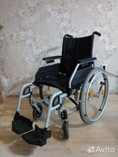 Продаю инвалидную коляску Ortonica Life