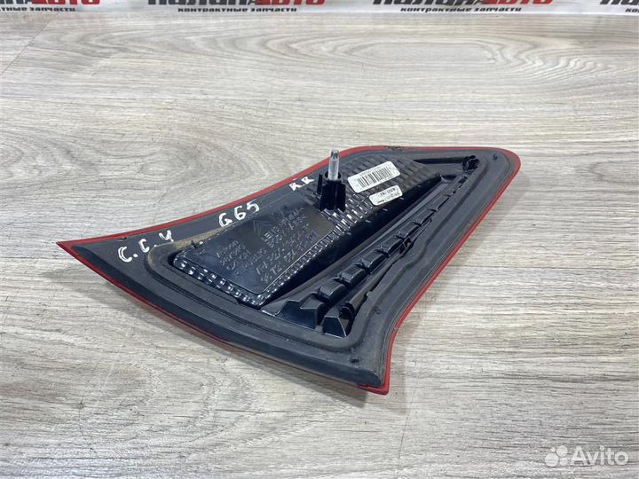 Фонарь правый в крышку багажника Ситроен С4 Б7