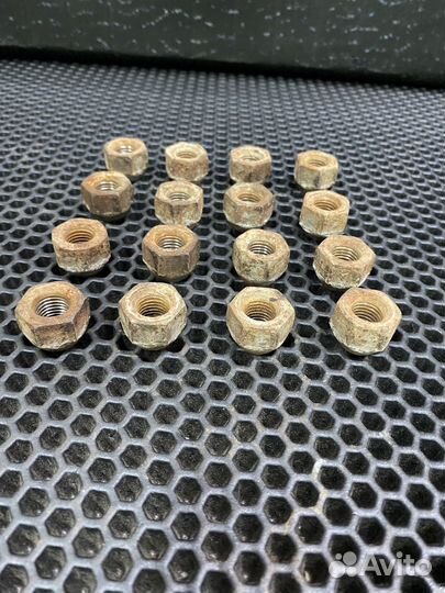 Комплект колесный гаек Kia magentis 1