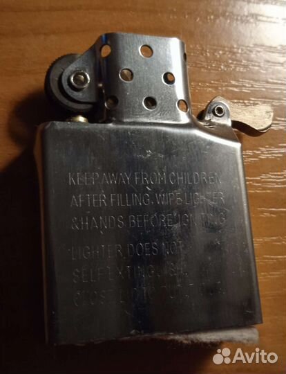 Зажигалка zippo
