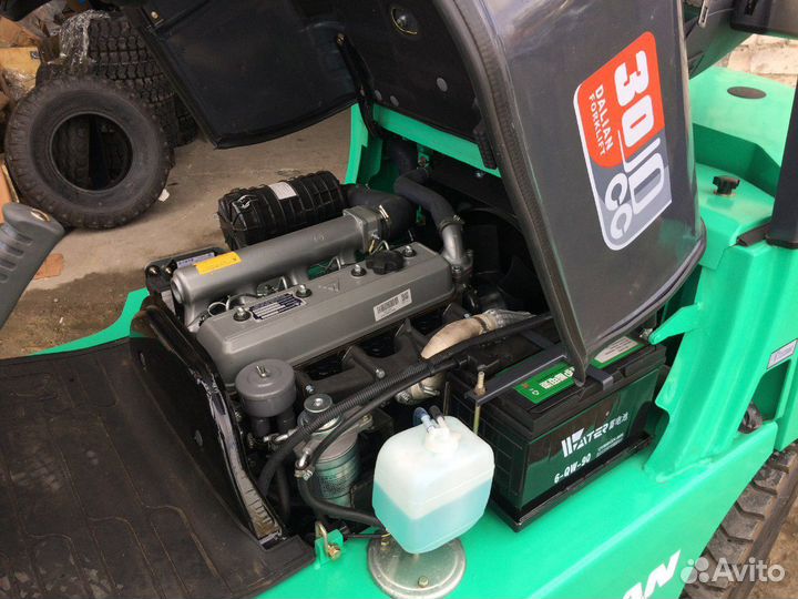 Вилочный погрузчик Dalian CPQD30FB, 2023