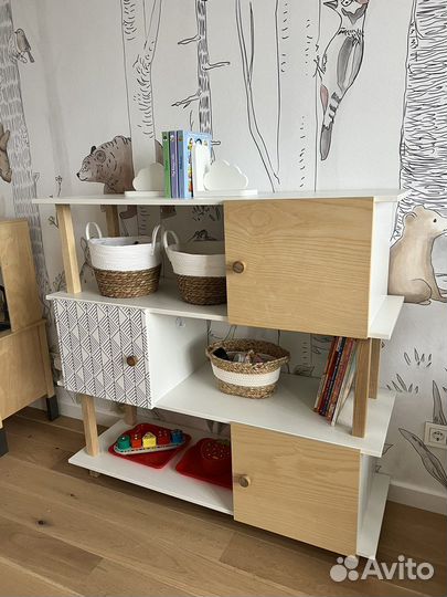 Стеллаж, шкаф для игрушек kvikk kids