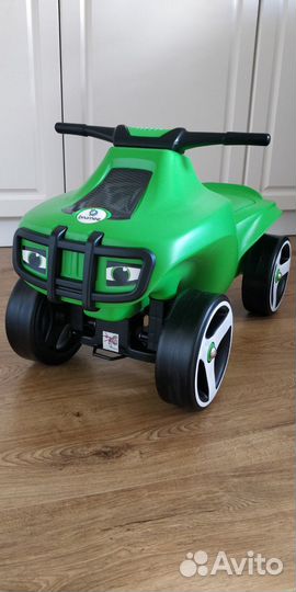 Машинка толокар brumee